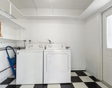 1001 Se 5 Avenue - Photo Thumbnail 12