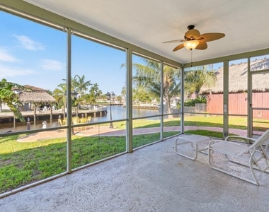 1001 Se 5 Avenue - Photo Thumbnail 13
