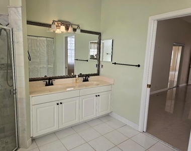 6179 Bear Creek Court - Photo Thumbnail 19