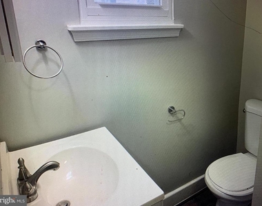 406 High Street - Photo Thumbnail 9