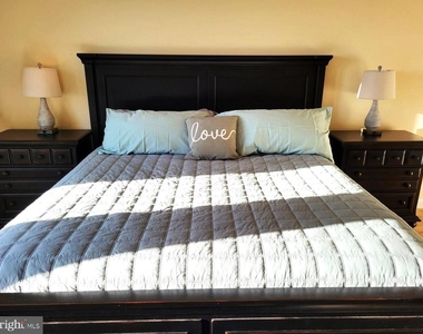 8034 Riverview Road - Photo Thumbnail 20