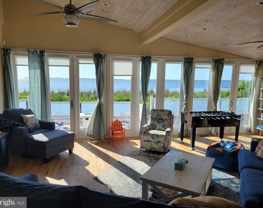 8034 Riverview Road - Photo Thumbnail 5