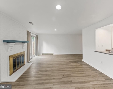 7654 Westlake Terrace - Photo Thumbnail 31