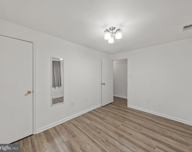 7654 Westlake Terrace - Photo Thumbnail 27