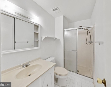 7654 Westlake Terrace - Photo Thumbnail 17
