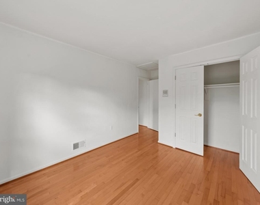 7654 Westlake Terrace - Photo Thumbnail 22