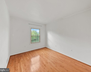 7654 Westlake Terrace - Photo Thumbnail 23