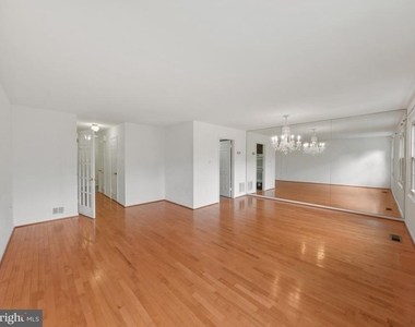 7654 Westlake Terrace - Photo Thumbnail 11