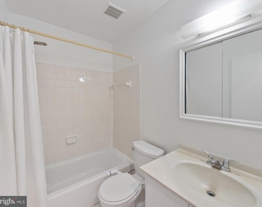 7654 Westlake Terrace - Photo Thumbnail 20