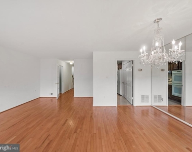 7654 Westlake Terrace - Photo Thumbnail 12