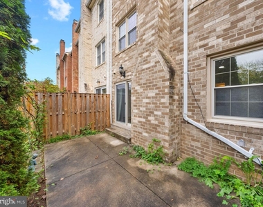 7654 Westlake Terrace - Photo Thumbnail 32