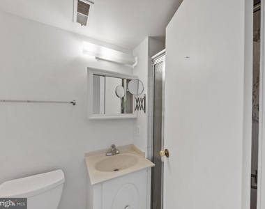 7654 Westlake Terrace - Photo Thumbnail 28