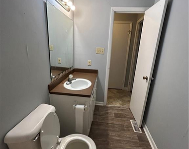 6324 Marykirk Drive - Photo Thumbnail 12