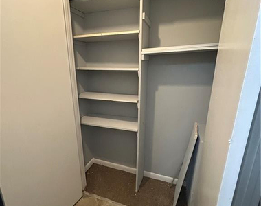6324 Marykirk Drive - Photo Thumbnail 10