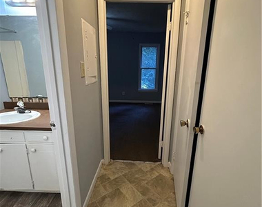 6324 Marykirk Drive - Photo Thumbnail 9
