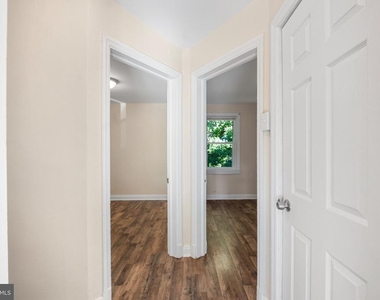 5424 Belle Vista Avenue - Photo Thumbnail 10