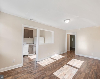 5424 Belle Vista Avenue - Photo Thumbnail 8