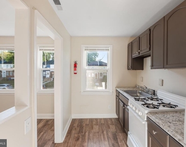 5424 Belle Vista Avenue - Photo Thumbnail 7