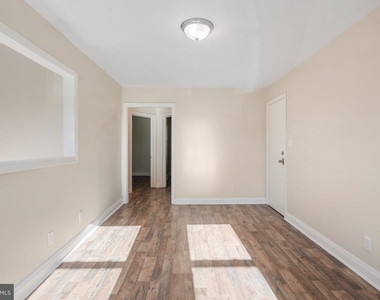 5424 Belle Vista Avenue - Photo Thumbnail 9