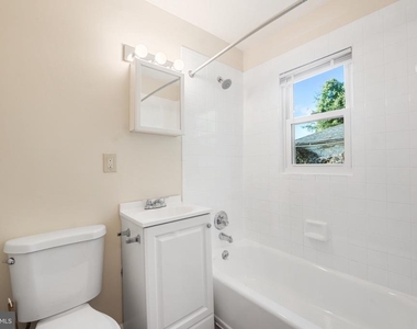 5424 Belle Vista Avenue - Photo Thumbnail 14