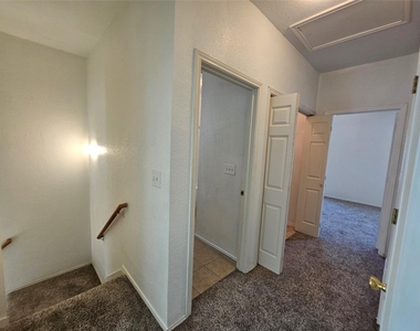 304 Windridge Village Cv - Photo Thumbnail 33