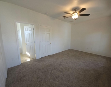 304 Windridge Village Cv - Photo Thumbnail 18