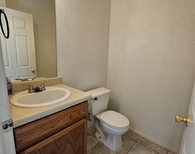 304 Windridge Village Cv - Photo Thumbnail 10