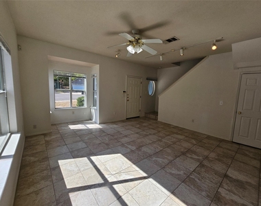 304 Windridge Village Cv - Photo Thumbnail 5