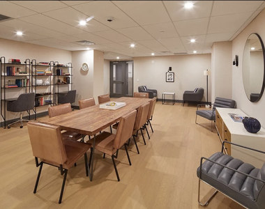 150 East 34th Street, Unit 2903 - Photo Thumbnail 9