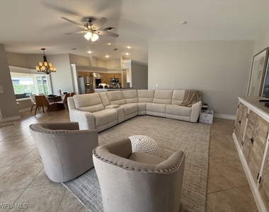2276 Heritage Greens Drive - Photo Thumbnail 6