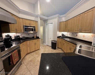 2276 Heritage Greens Drive - Photo Thumbnail 4