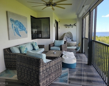 11620 Court Of Palms - Photo Thumbnail 20