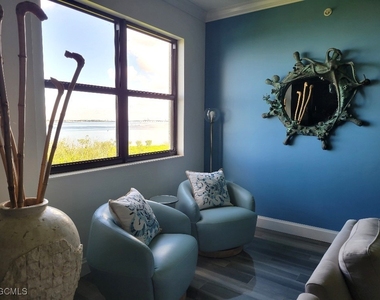 11620 Court Of Palms - Photo Thumbnail 4