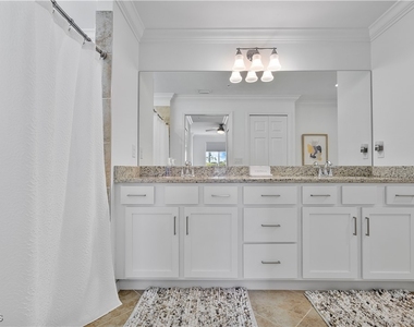 43041 Greenway Boulevard - Photo Thumbnail 18
