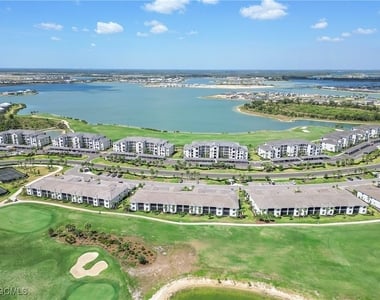 43041 Greenway Boulevard - Photo Thumbnail 24