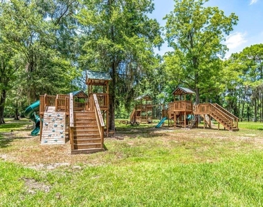 129 Shoreline Drive - Photo Thumbnail 17