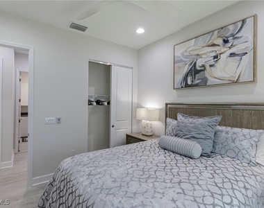 7138 Cayo Coco Lane - Photo Thumbnail 12