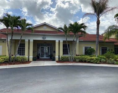 8274 Key Royal Circle - Photo Thumbnail 18