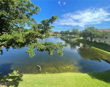 8274 Key Royal Circle - Photo Thumbnail 15