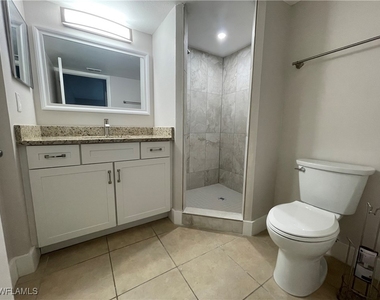 5323 Summerlin Road - Photo Thumbnail 10