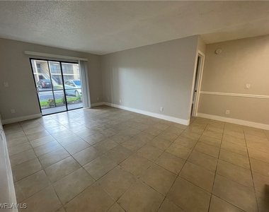 5323 Summerlin Road - Photo Thumbnail 1