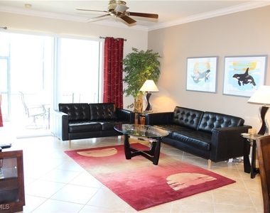 10338 Heritage Bay Boulevard - Photo Thumbnail 8