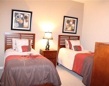10338 Heritage Bay Boulevard - Photo Thumbnail 13