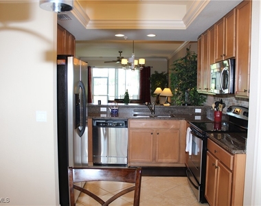 10338 Heritage Bay Boulevard - Photo Thumbnail 3