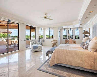 4400 Gulf Shore Boulevard N - Photo Thumbnail 12