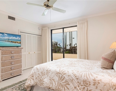 4400 Gulf Shore Boulevard N - Photo Thumbnail 15