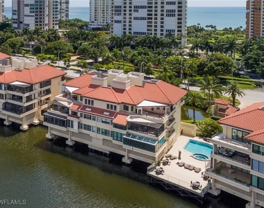 4400 Gulf Shore Boulevard N - Photo Thumbnail 1