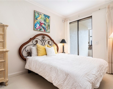 4400 Gulf Shore Boulevard N - Photo Thumbnail 17