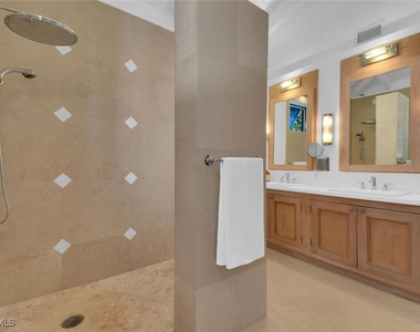 795 18th Avenue S - Photo Thumbnail 24