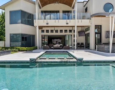 4043 Maranatha Drive - Photo Thumbnail 10